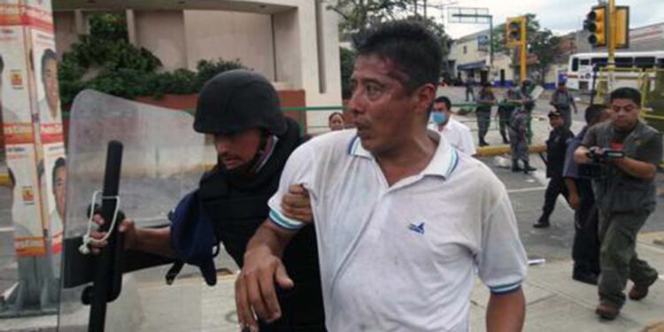 La convocatoria aduce que se cumplen 17 años “de la brutal represión del 16 de julio de 2007”, durante la cual el Estado reprimió al magisterio en lucha.