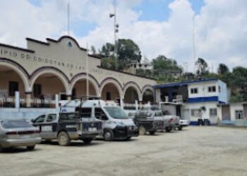¡Se los tragó la sierra! Desaparecen ex síndico y su hijo tras brutal ataque armado en la frontera Oaxaca–Guerrero