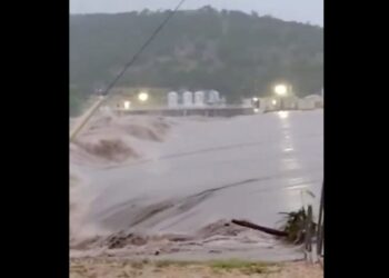 ¡Tragedia en Texas Hill Country! Inundaciones fulminantes dejan al menos 13 muertos y varias niñas desaparecidas