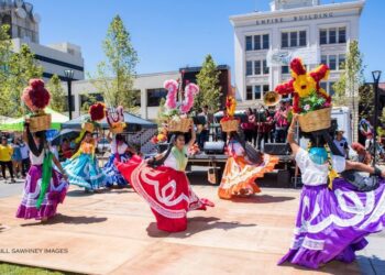 El temor a la política migratoria de Trump hace dudar a los oaxaqueños a celebrar eventos culturales en Estados Unidos.