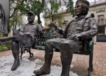 Adiós al monumento ‘El Encuentro’: Cuauhtémoc retira estatuas de Fidel y el Che por ilegalidad y presión vecinal