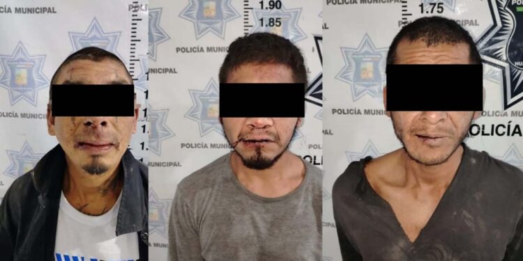 Aseguran a cinco presuntos ladrones de domicilios en la agencia Santa Teresa, perteneciente a Huajuapan.