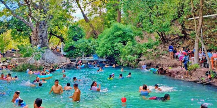 El Ojo de Agua de Santiago Laollaga es uno de los mayores orgullos naturales del pueblo.