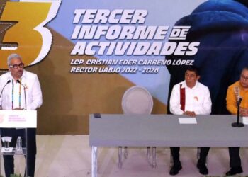 El Rector de la UABJO destacó la responsabilidad y transparencia en el manejo de los recursos.
