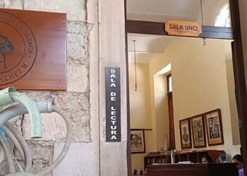 Fotos: Jesús Santiago López // La hemeroteca cuenta con diversas áreas, entre estas la sala de lectura y la sala de archivos.