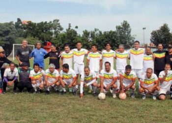 Fotos: Hermenegildo Flores // Santa Cruz se quedó con el triunfo de la Liga Solidaridad.
