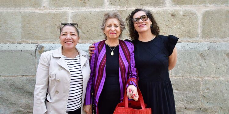 Fotos: Rubén Morales // Alicia Contreras, Mina Fernández y Coco Bennetts.