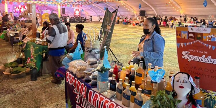 Buscan dar a conocer el talento y la creatividad de la gente de la región.