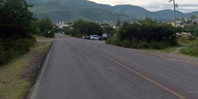 Daños materiales de consideración dejó la colisión.