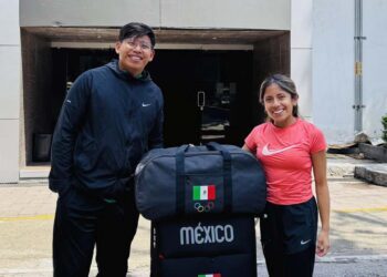 Mariel Salazar se prepara para su participación.