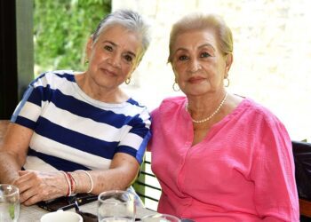 Fotos: Rubén Morales // Olga Cruz Allende y Gloria Allende.