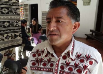 Vestimenta tradicional de Tlahuitoltepec.