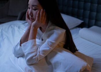 “Apnea social”: el nuevo mal del sueño que arruina tus fines de semana