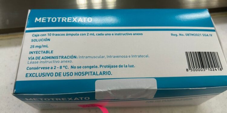 Censuran entrega de fármaco cubano contra el cáncer
