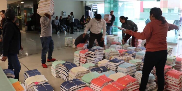 Revoca Gobierno de Oaxaca 3 FIATS  notariales entregadas de forma ilegal
