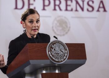 Responde esposa de AMLO sobre su mudanza a España; ¿qué dijo?