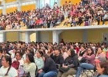 Marcha S-22 contra el Primer Informe; aún esperan 800 mdp que ofreció Sheinbaum