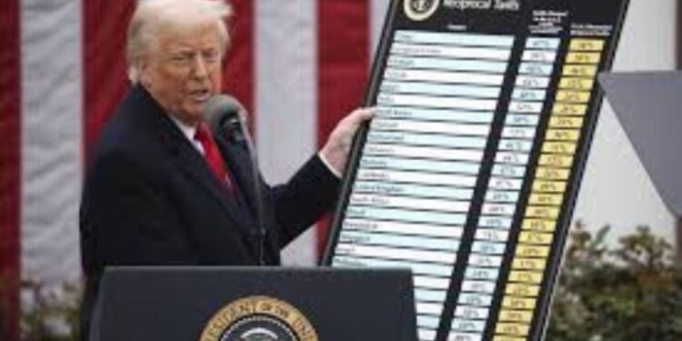 En vigor, nuevo impuesto de Trump a 90 países; es la guerra