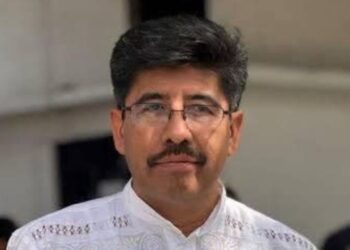 AL PUEBLO DE MÉXICO