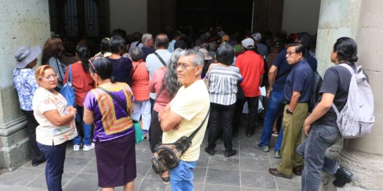 Descarta IEEPO pago a jubilados vía transferencia como exige la S-22