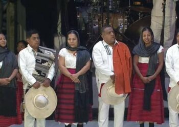 López Quero “dueño” de la delegación de  Mitla en Guelaguetza; amenaza a periodista