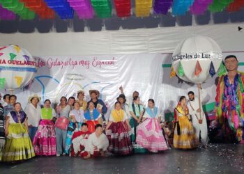 Fotos: cortesía // El lugar se llenó de emoción al ver a los niños con síndrome de Down compartir su amor por Oaxaca.