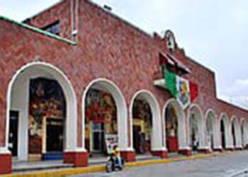 La jovencita se encontraba laborando en un local comercial en el centro de la ciudad.