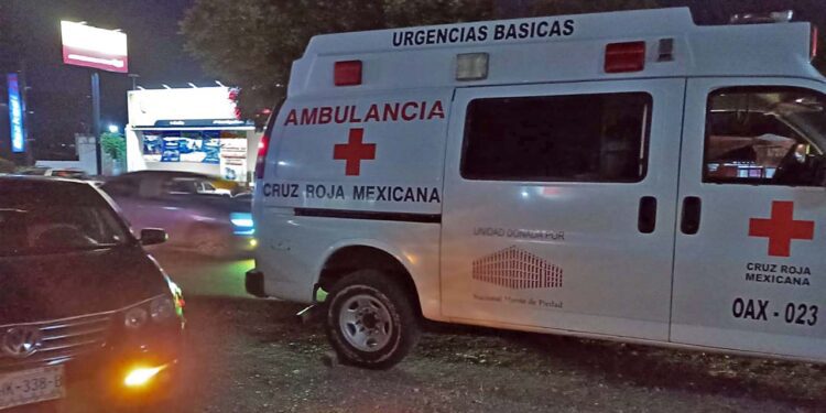 Lluvias causan accidente de motociclista.