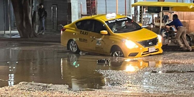 Foto: cortesía // Las lluvias exhiben la mala calidad de las obras en la Zona Metropolitana de Oaxaca.
