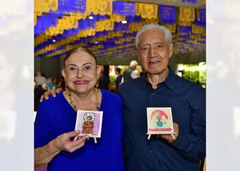 Fotos: Rubén Morales // La Sra. Martina Escobar, anfitriona y propietaria del restaurante sede, ofreció junto a su equipo los alimentos como gesto de hospitalidad y solidaridad.