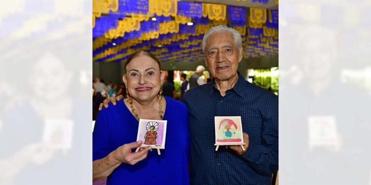 Fotos: Rubén Morales // La Sra. Martina Escobar, anfitriona y propietaria del restaurante sede, ofreció junto a su equipo los alimentos como gesto de hospitalidad y solidaridad.