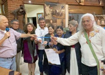 Reconocen a figuras de Tlaxiaco en diversos ámbitos culturales.