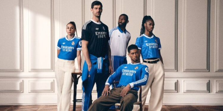 Real Madrid lanza su nuevo jersey celeste para la temporada 2025-26