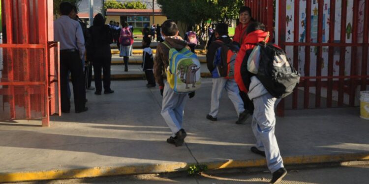 IMSS te dice cómo preparar a tus hijos para un regreso a clases sano y sin dramas
