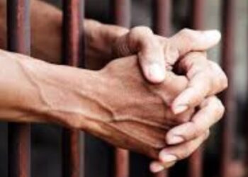 Condenan a 15 años de prisión a agresor sexual de adolescente en San Felipe Tejalápam