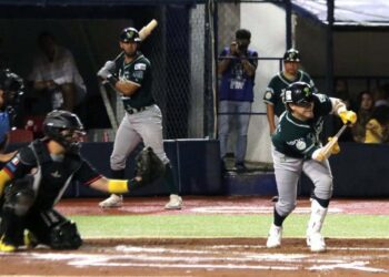 Fotos: Leobardo García Reyes // Guerreros gana el primero