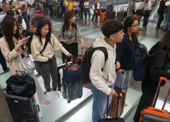 Cancelan 15 vuelos Oaxaca-CdMx en 3 días por lluvias y caos en la capital del país