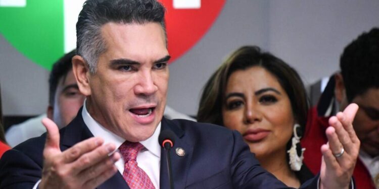 Alito Moreno confirma los amagos de protesta del PRI contra la nueva SCJN.