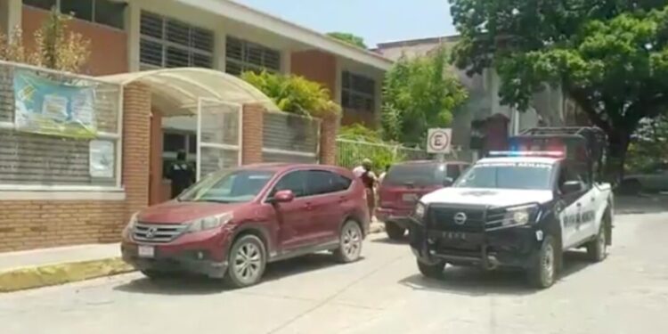 Violento asalto en escuela primaria de Oaxaca: ladrones armados roban más de 80 mil pesos