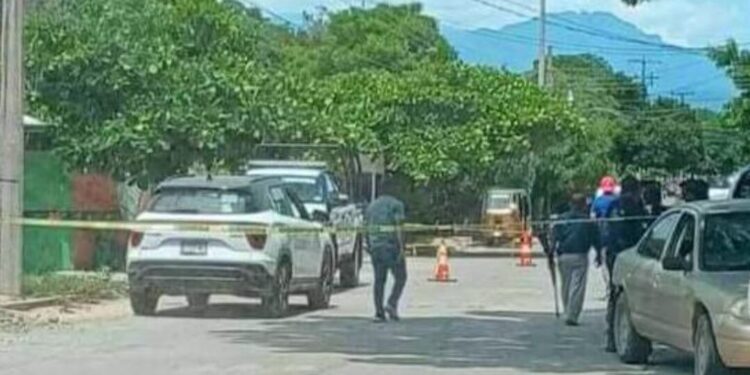 ¡Otro ataque a una mujer en el Istmo! Disparan contra una mujer frente a su casa en Jalapa del Marqués