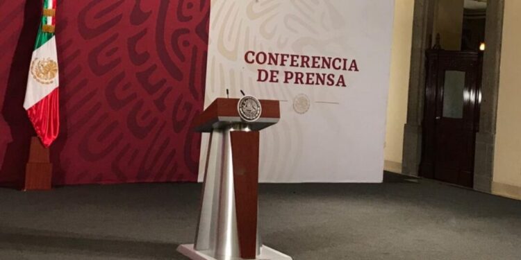 Mañaneras locales: El espejo de AMLO que sirve más para promoción que para rendir cuentas