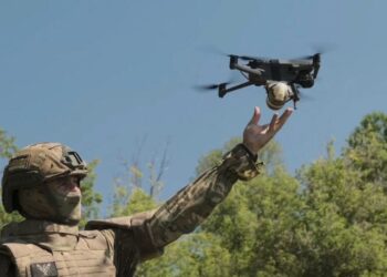 Narcos en la guerra: alerta por supuestos mexicanos que se entrenan en ucrania para matar con drones
