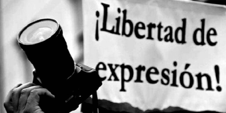 Foto: internet – ilustrativa // En 2023, Oaxaca ocupó el cuarto lugar nacional en agresiones a periodistas, de acuerdo con el informe Disentir en Silencio de dicha organización.