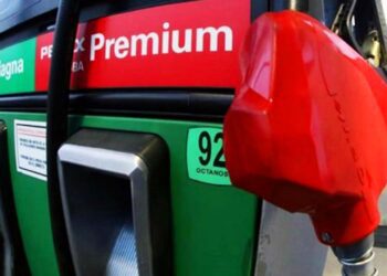 Foto: archivo // De acuerdo a trabajadores de las estaciones de servicios, el retraso del abastecimiento obedece a la falta de pago de Pemex a las empresas que prestan el servicio de reparto.