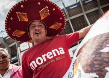 ¿Izquierda, derecha o centro? El enigma ideológico de Morena ante los ojos de sus votantes