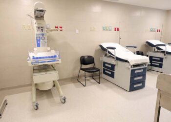 Apenas a 22 días de inaugurado, el Hospital de Tuxtepec, con goteras