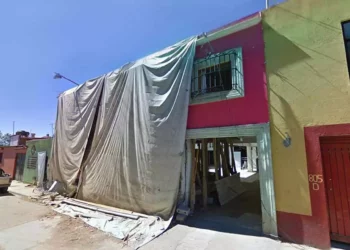 Foto: Google Maps // Así quedó el inmueble utilizado por una pastelería el Centro Histórico y en el Barrio de Jalatlaco tras una explosión ocurrida en junio de 2009.
