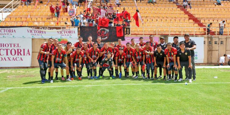 Dragones se impuso al América en la Copa Promesas.