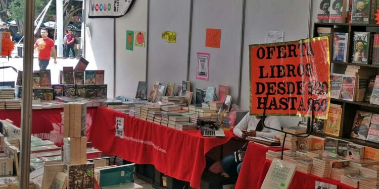 Fotos: Jesús Hernández // Durante poco más de una semana, en esta primera feria la afluencia fue diversa.