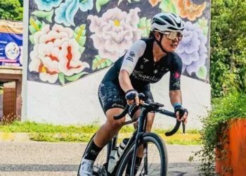 En la rama femenil, las integrantes del Juquilita Cycling se quedaron con la victoria.